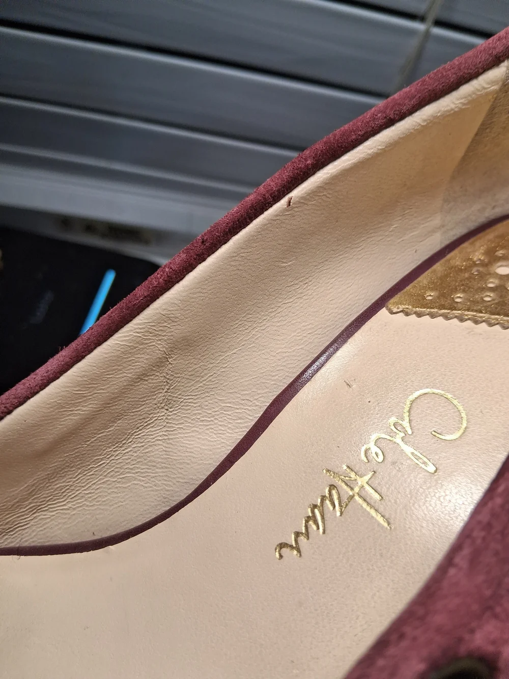 Burgundy Suede Tassel Wedge Loafers - Nike Air Comfort - Women’s Size 9.5 B